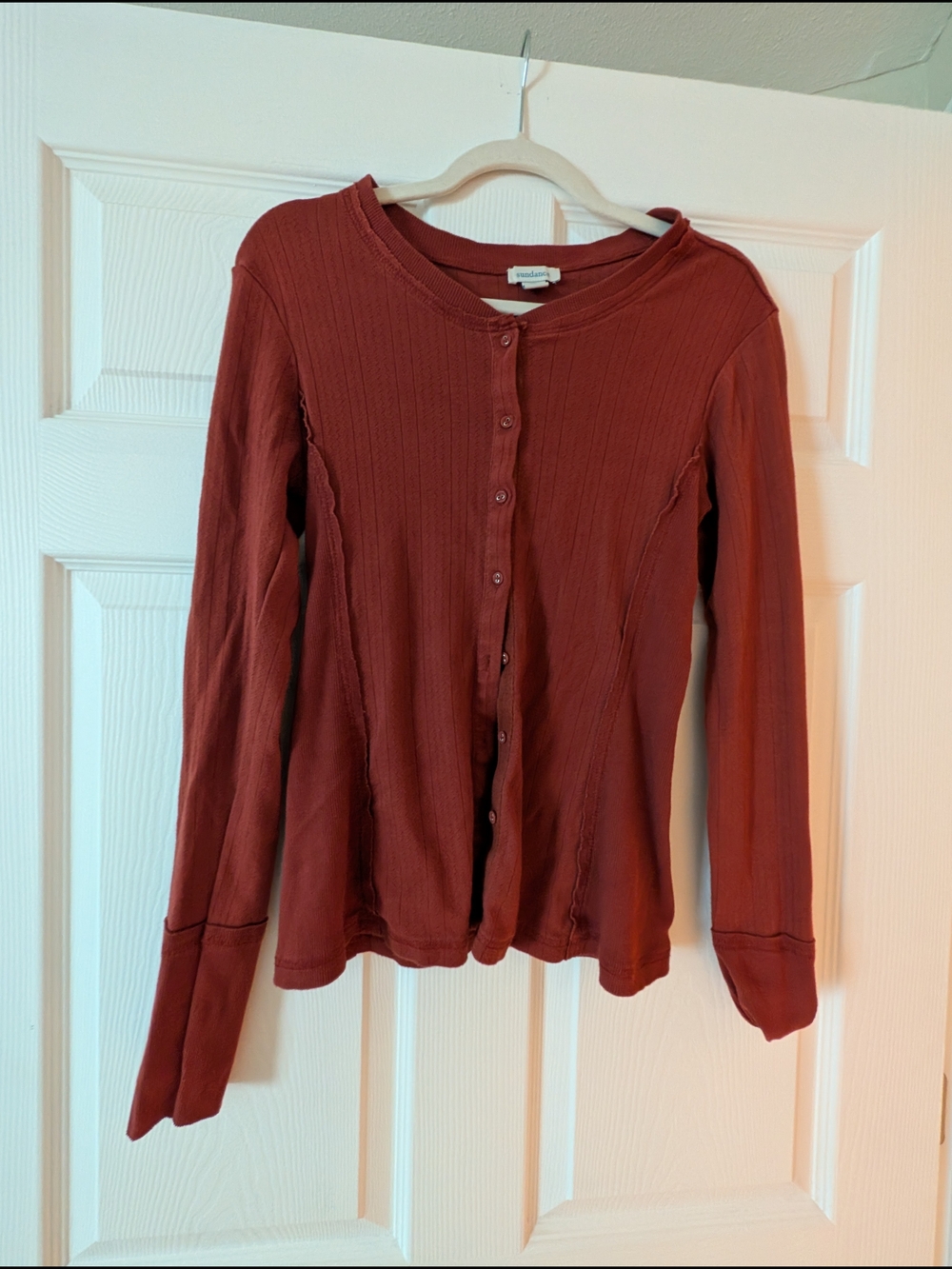 Sundance Ribbed Button-Front Long Sleeve Top — Rust Red
